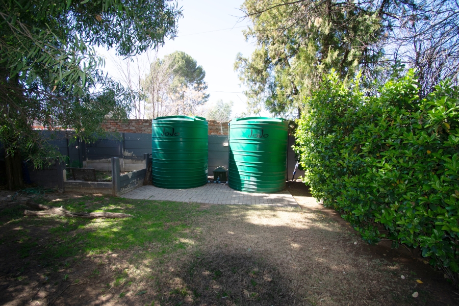 4 Bedroom Property for Sale in Jim Fouchepark Free State